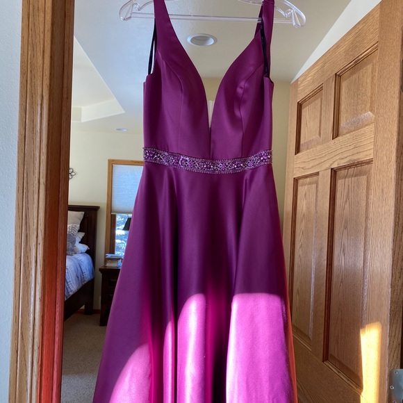 Prom Dress - Picture 11 of 13